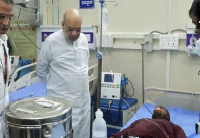 Blast near Red Fort Metro Station: Amit Shah meets injured at Lok Nayak Hospital