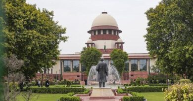 Supreme Court orders West Bengal EROs to submit pending voter documents