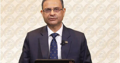 RBI keeps repo rate unchanged at 5.25%