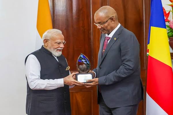 PM Modi Conferred Seychelles’ Highest Civilian Honour ‘Guardian of the Blue Horizon’