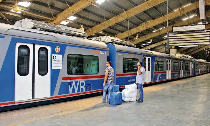 Railways Ministry prioritises manufacturing of 238 AC EMU rakes for Mumbai Suburban Railway Railways Ministry prioritises manufacturing of 238 AC EMU rakes for Mumbai Suburban Railway
