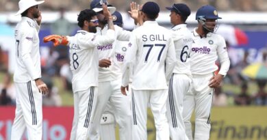 Suthar, Jadeja restrict Sri Lanka to 284 in first innings as India take 178-run lead (Day 3, Stumps)