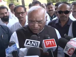 Vande Mataram row: Mallikarjun Kharge defends conduct, says he sang same version as Gandhi, Nehru