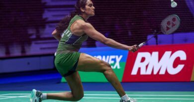 PV Sindhu enters French Open final after hard-fought semifinal win over Hina Akechi